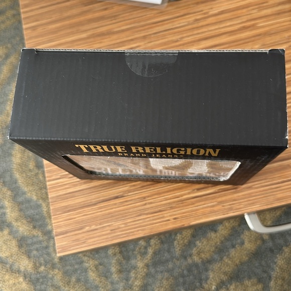 True Religion* Men's 6 Pack Crew Socks~ Sock Size 10-13 / Shoe Size 8-12… - Picture 3 of 4